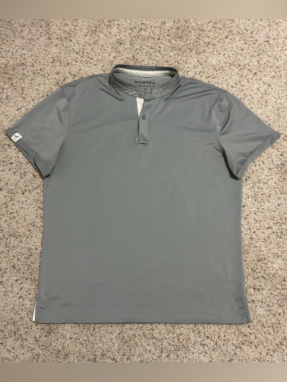 Mantra Golf Polo Shirt Mens Gray Collar Performance Stretch
